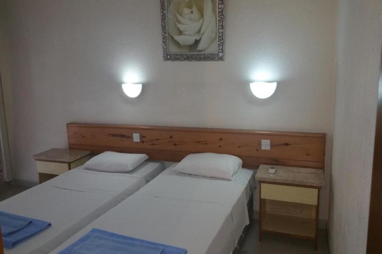Sunflower Hotel Apartments Larnaca Exterior photo