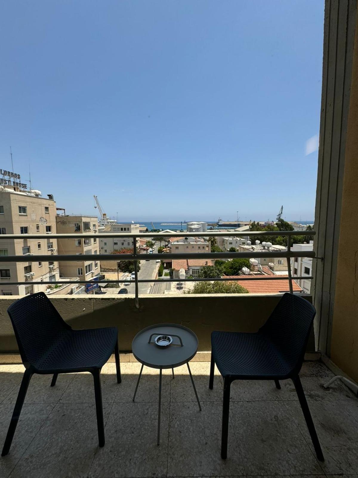 Sunflower Hotel Apartments Larnaca Exterior photo
