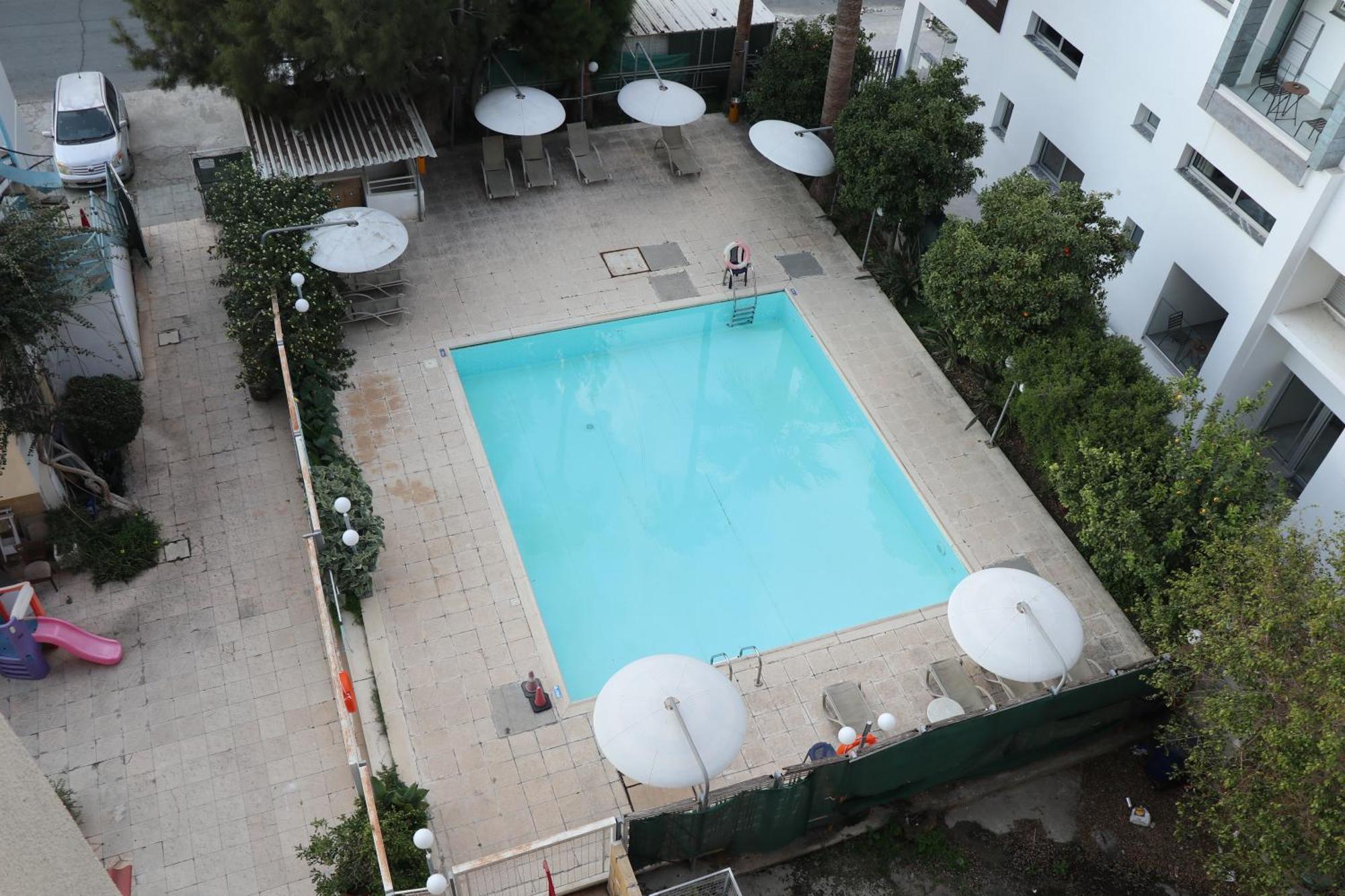 Sunflower Hotel Apartments Larnaca Exterior photo